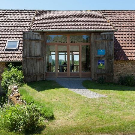 B&B Fleur De Lys Bleue Soudaine-Lavinadière Dış mekan fotoğraf